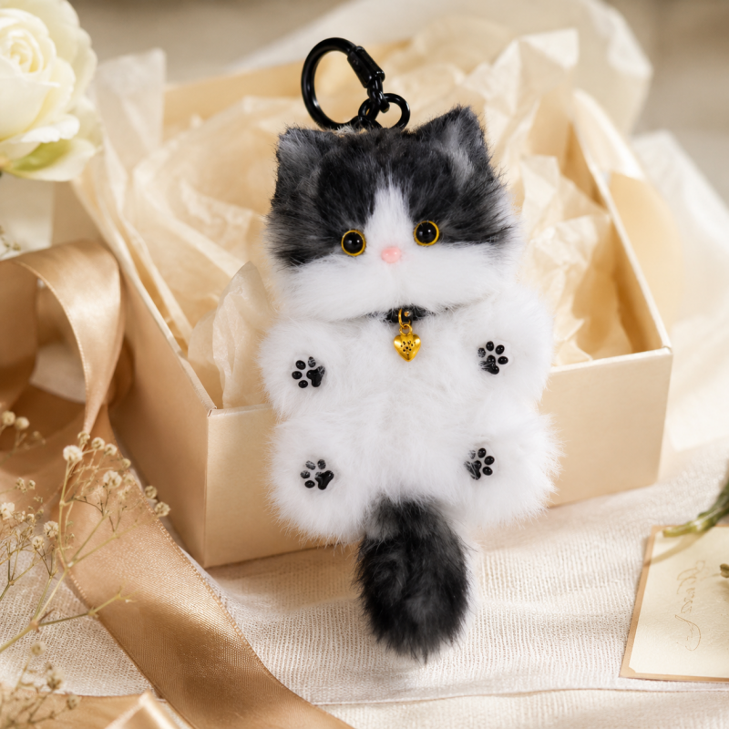 Handmade Chenille Cat Doll Keychain – Cute Plush Bag Charm Gift
